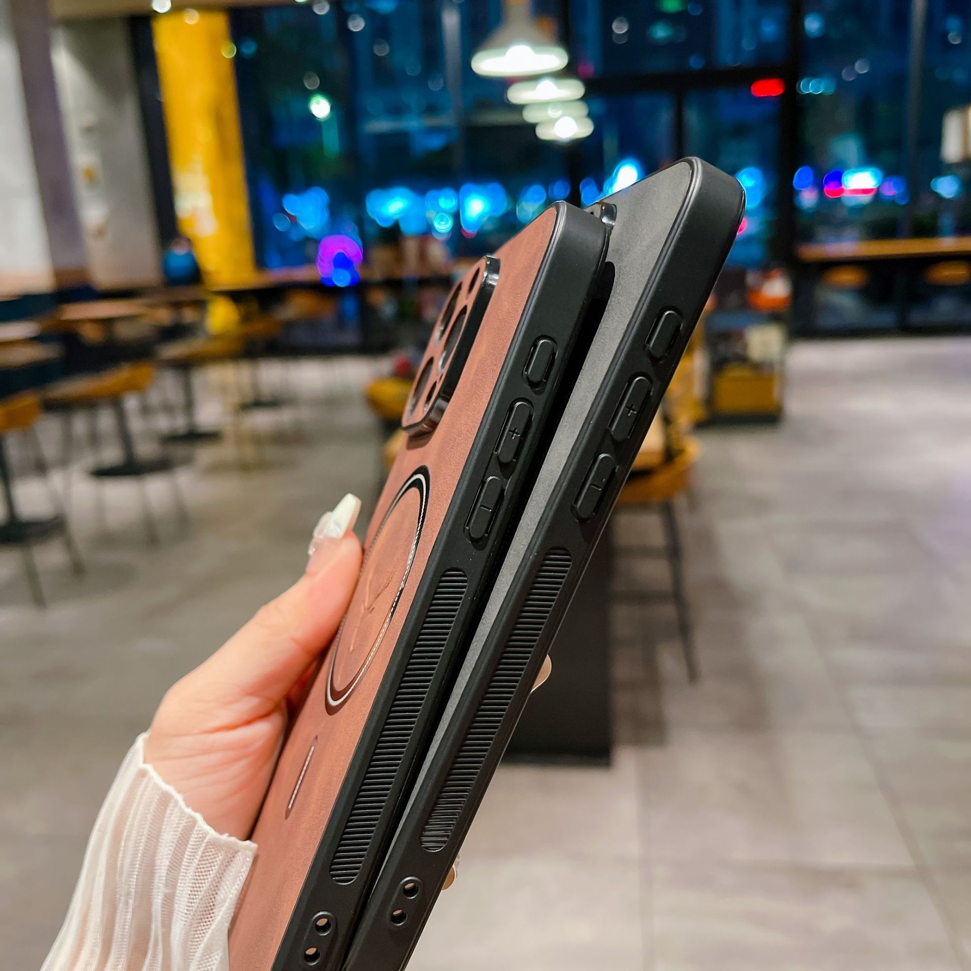Magnetic Leather Case with Deer Design – For Samsung